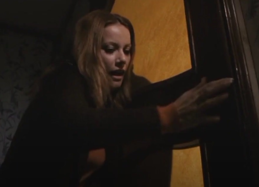 Screenshot from the movie A Bay Of Blood (1971)