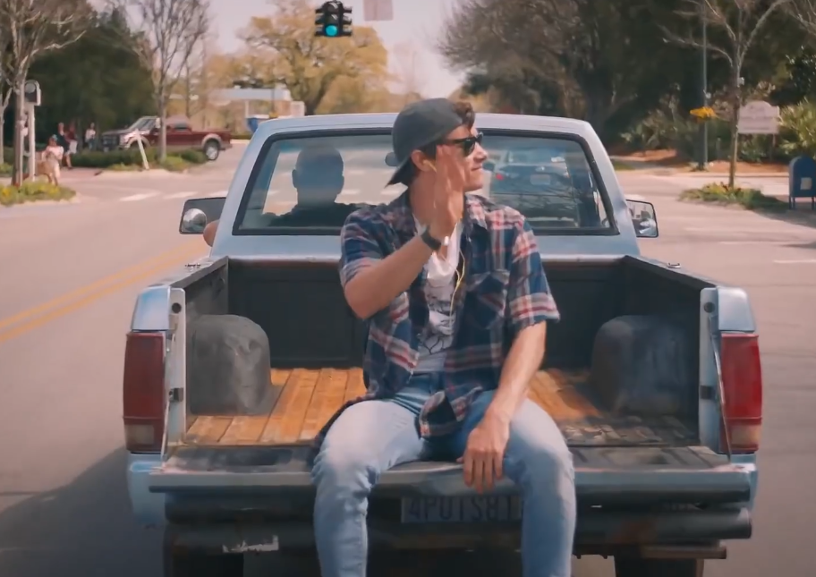 The Map Of Tiny Perfect Things (2021)