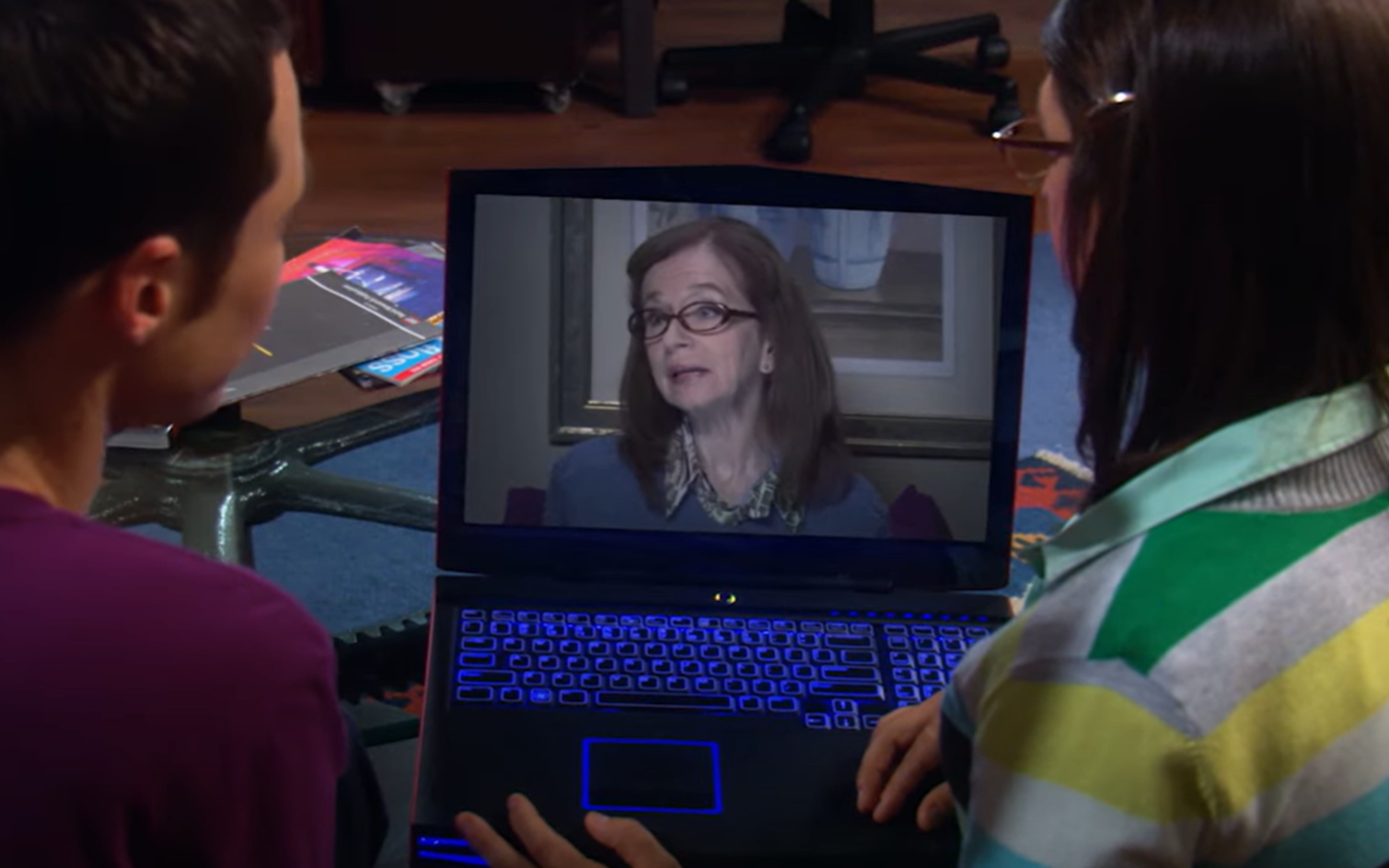 Screenshot of Mayim Bialik and Jim Parsons talking on web cam from - The Big Bang Theory (2007-19)