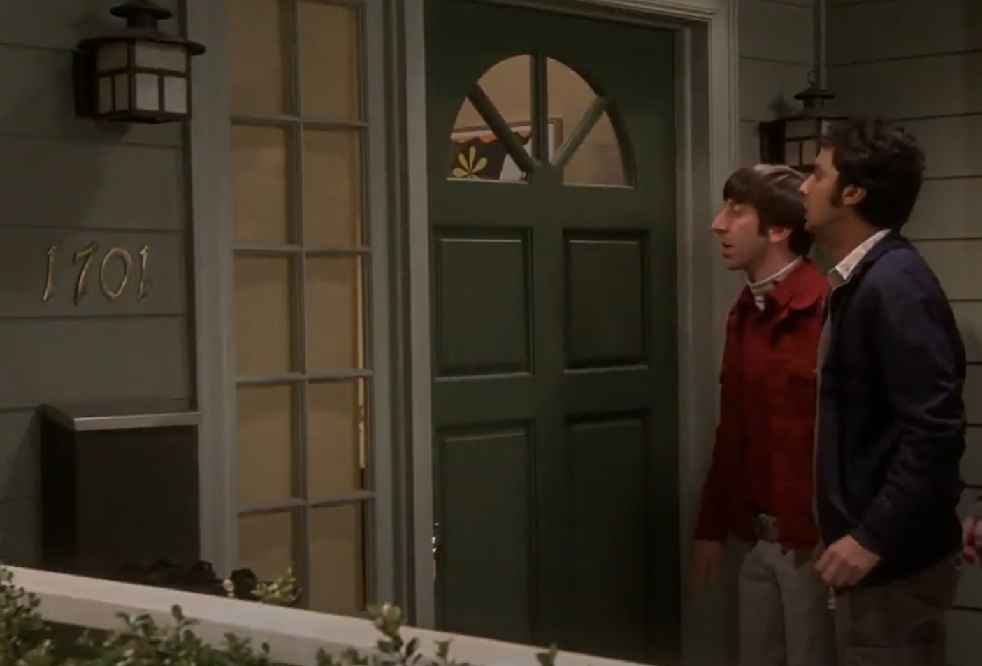 Screenshot of Simon Helberg and Kunal Nayyar outside from - The Big Bang Theory (2007-19)