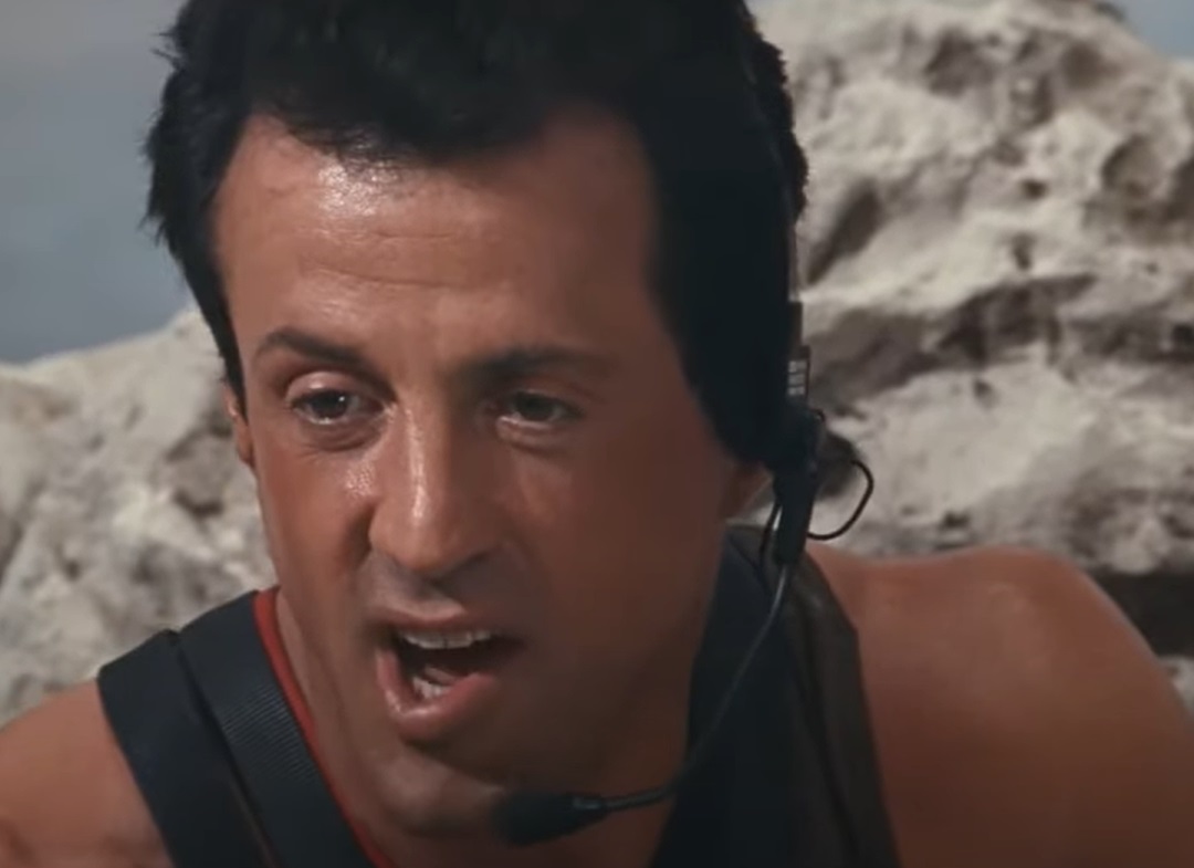 Screenshot from the movie Cliffhanger (1993)