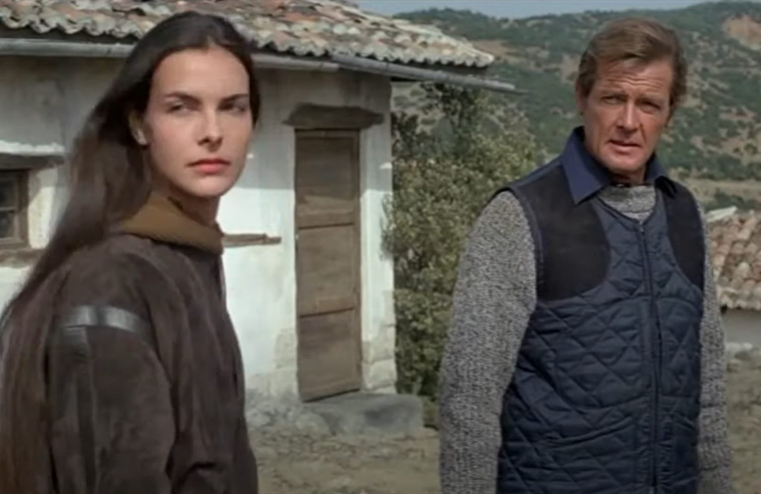 Screenshot of Roger Moore and Carole Bouquet in For Your Eyes Only (1981)
