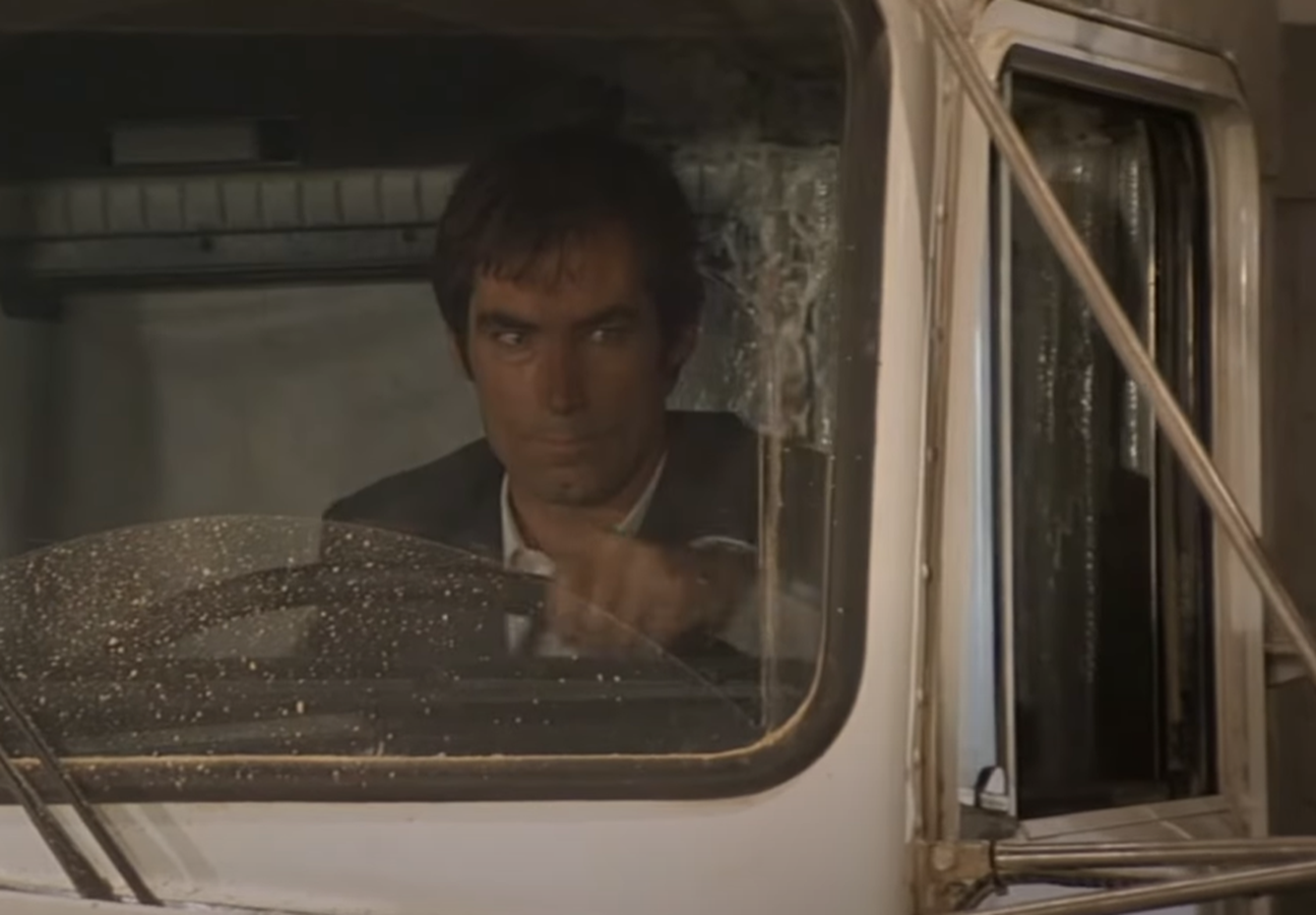 Screenshot of Timothy Dalton from Licence To Kill (1989)