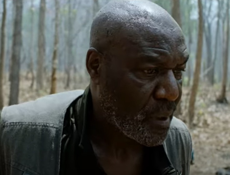 A visually captivating still taken from a pivotal moment in the film Da 5 Bloods (2020)