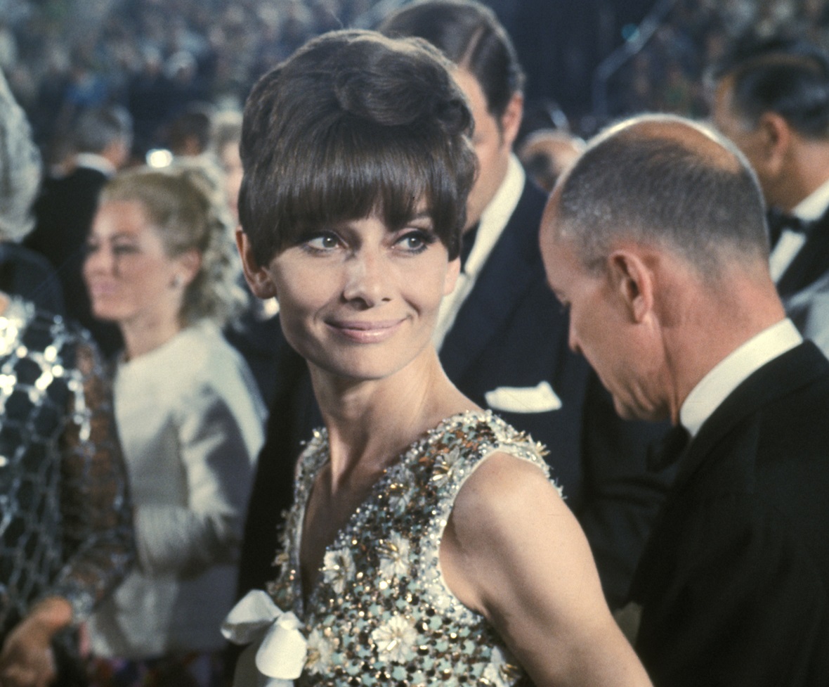 Audrey Hepburn at the Dorothy Chandler Pavilion