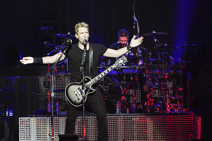 File:Nickelback @ Perth Arena (17 11 2012) (8261243464).jpg