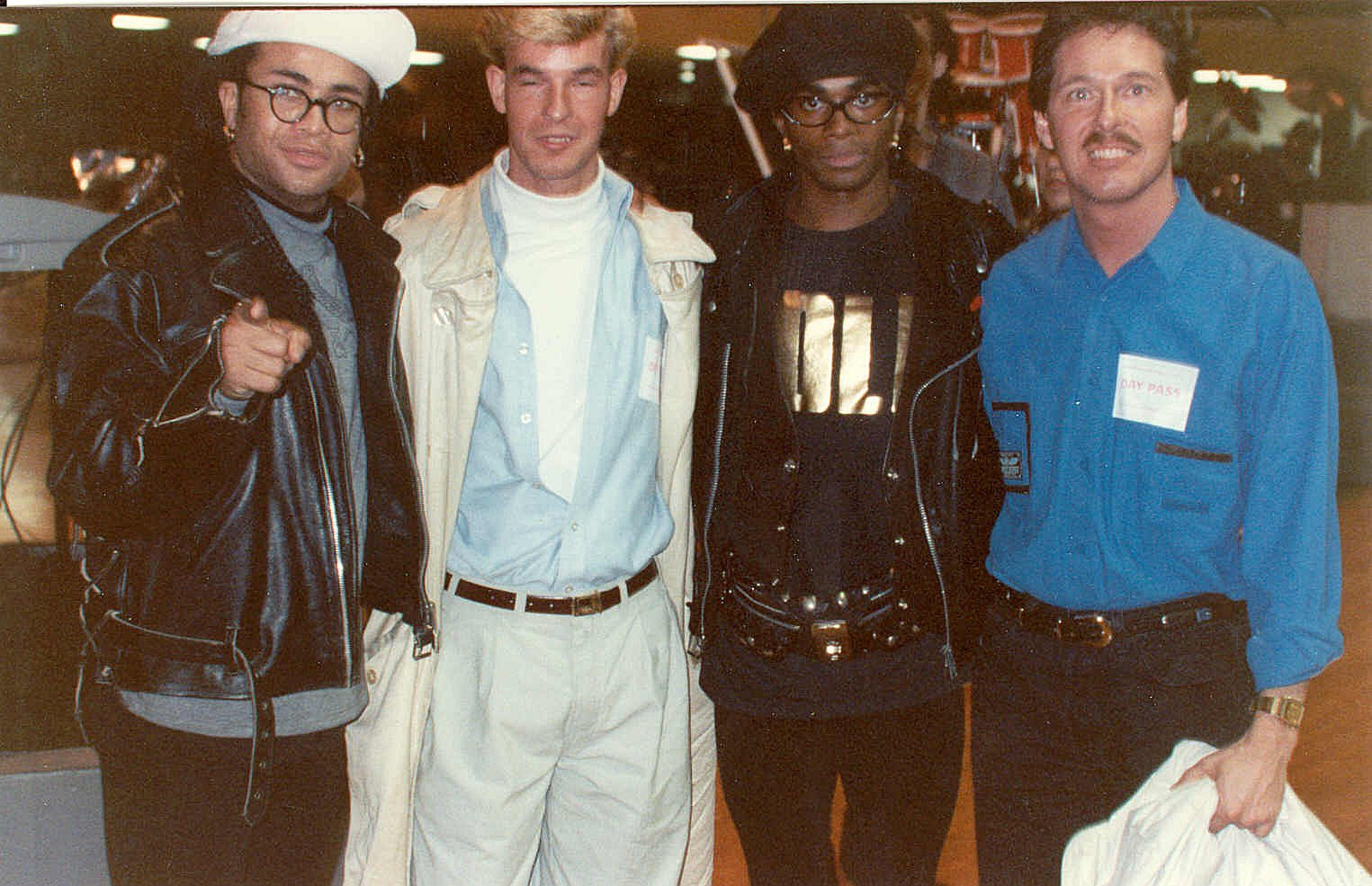 File:Milli Vanilli (254819198).jpg