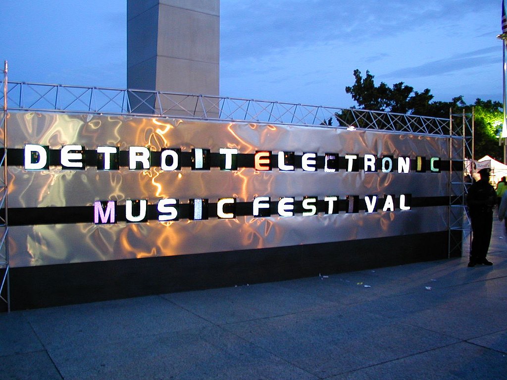  DEMF front display 2000