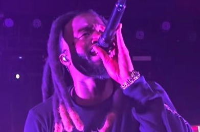 File:Shaboozey on the CwE 03.jpg