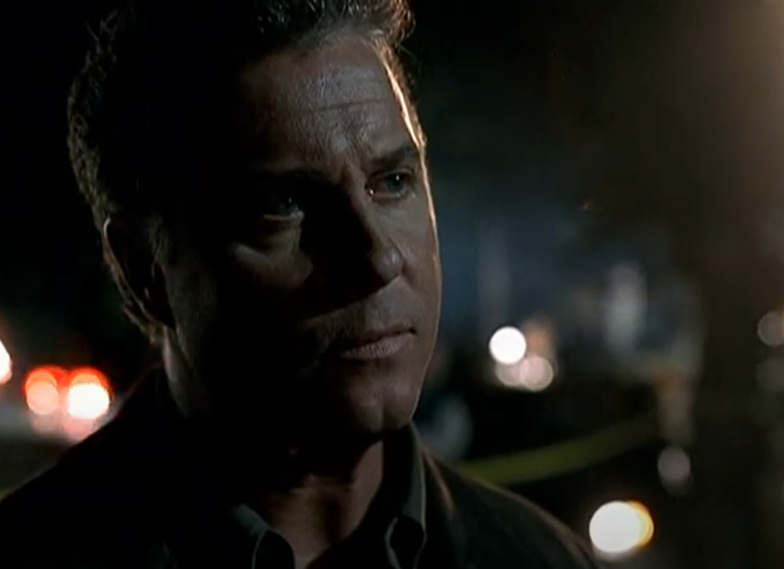 Screenshot of William Petersen from - CSI: Crime Scene Investigation (2000/15)