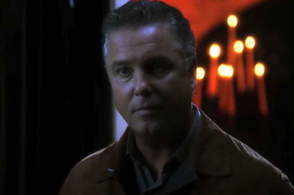Screenshot of William Petersen from - CSI: Crime Scene Investigation (2000/15)