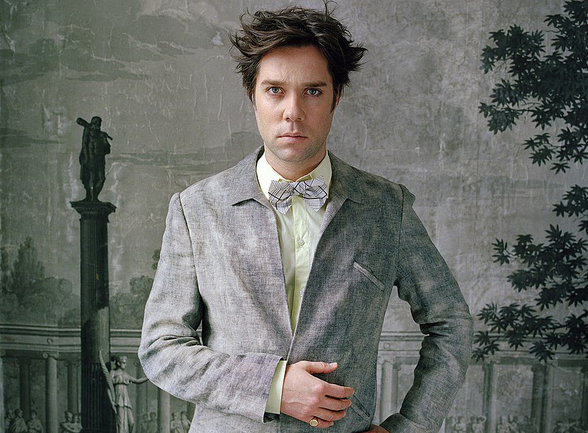 Rufus Wainwright posing in Berlin 2010