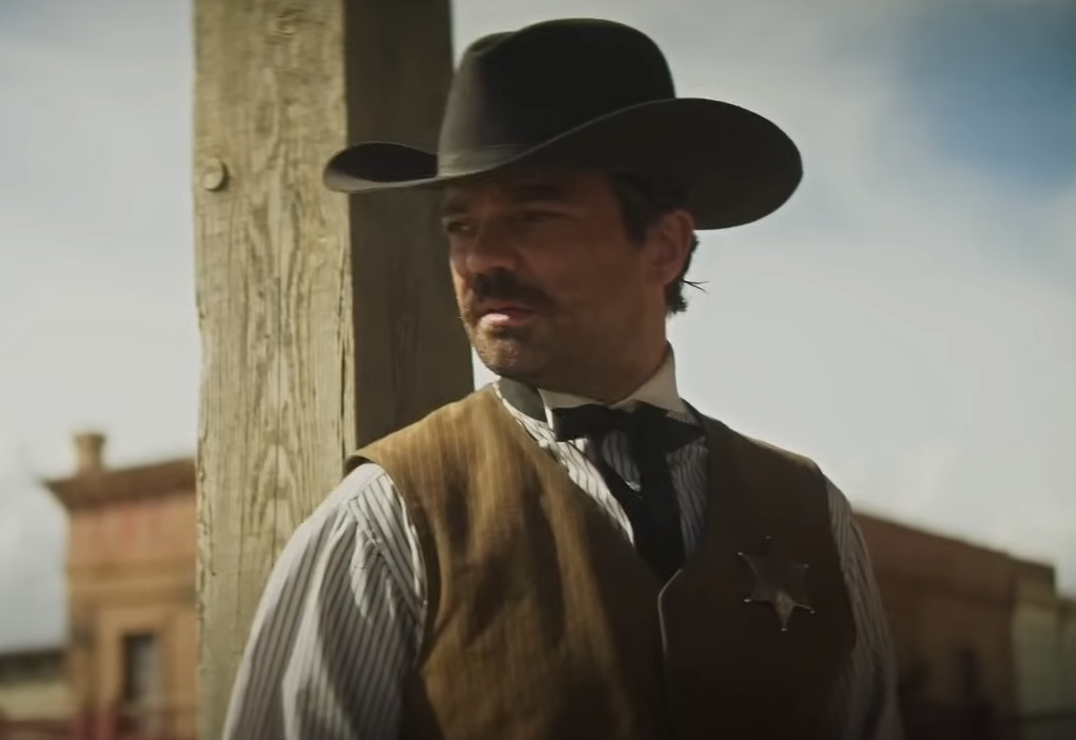 Screenshot of the TV Show That Dirty Black Bag