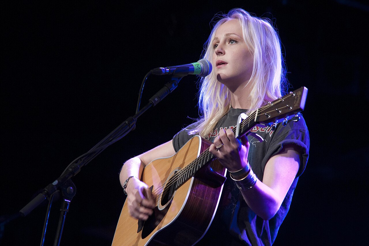 Laura Marling performing at Cambridge Festivals