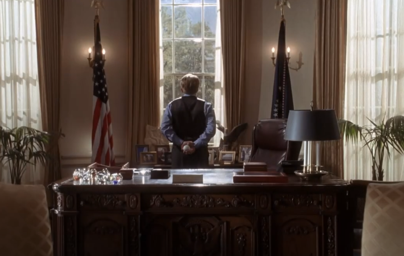 Screenshot from the TV series The West Wing (1999)