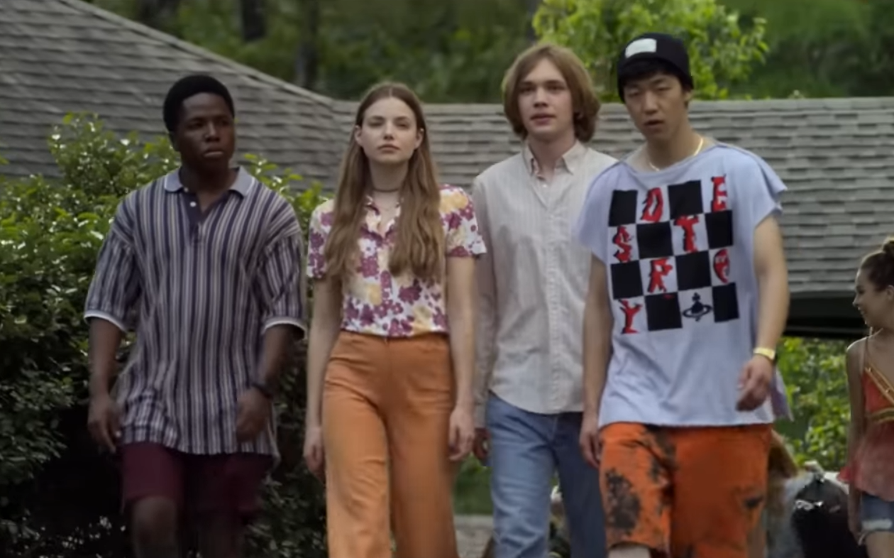 Screenshot from the TV series Looking for Alaska (2019)