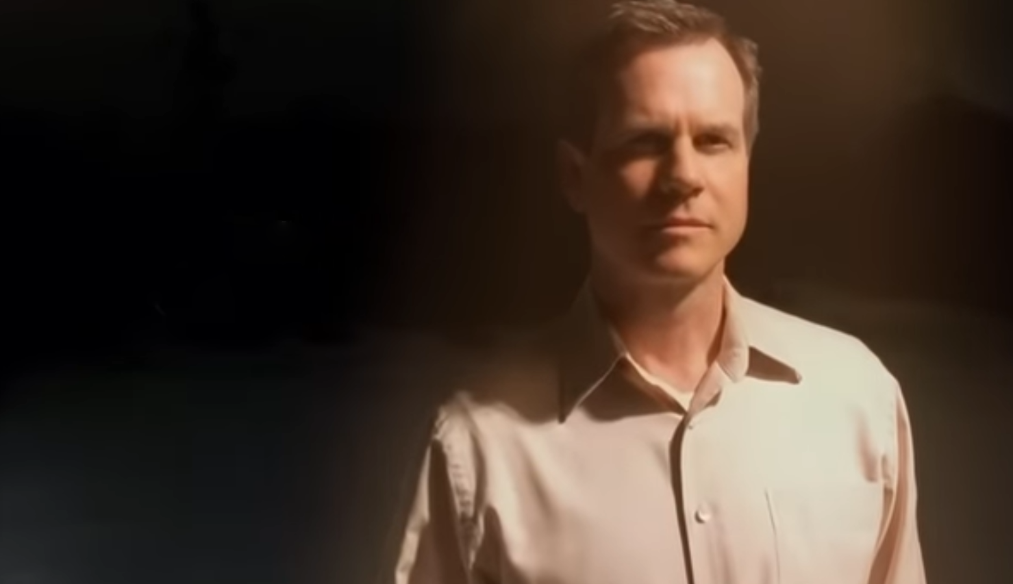 Screenshot from the TV series Big Love (2006-2011)