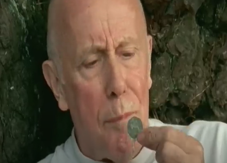 Screenshot of the TV Show One Foot in the Grave