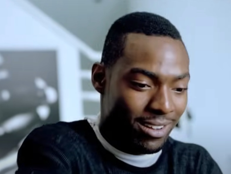 A visually captivating still taken from a pivotal moment in the film Belly (1998)