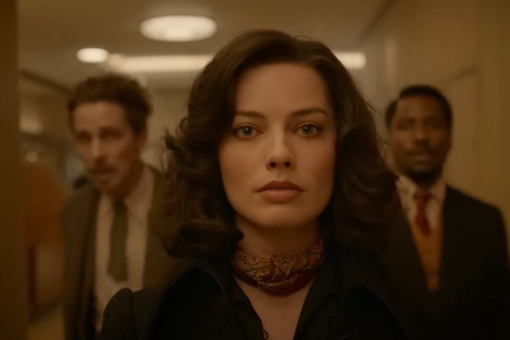 Screenshot of the movie Amsterdam