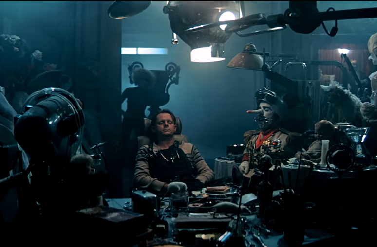 Screenshot from the movie Blade Runner (1982)