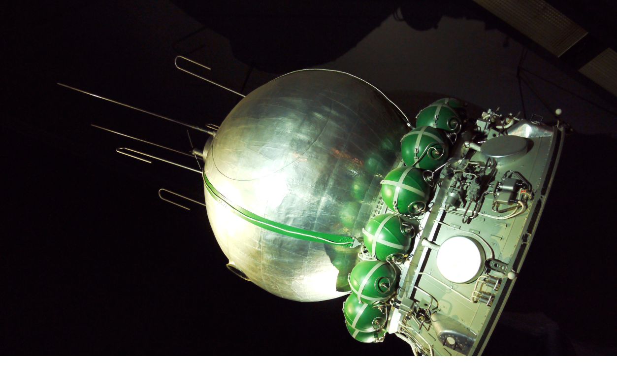 The First Manned Space Launch (1961)