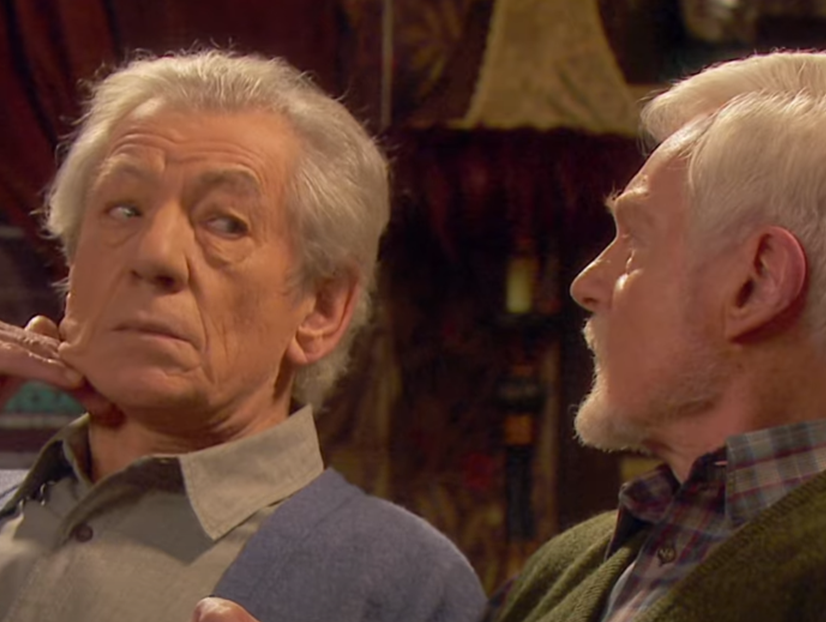 Screenshot of Derek Jacobi and Ian McKellen in Vicious (2013)