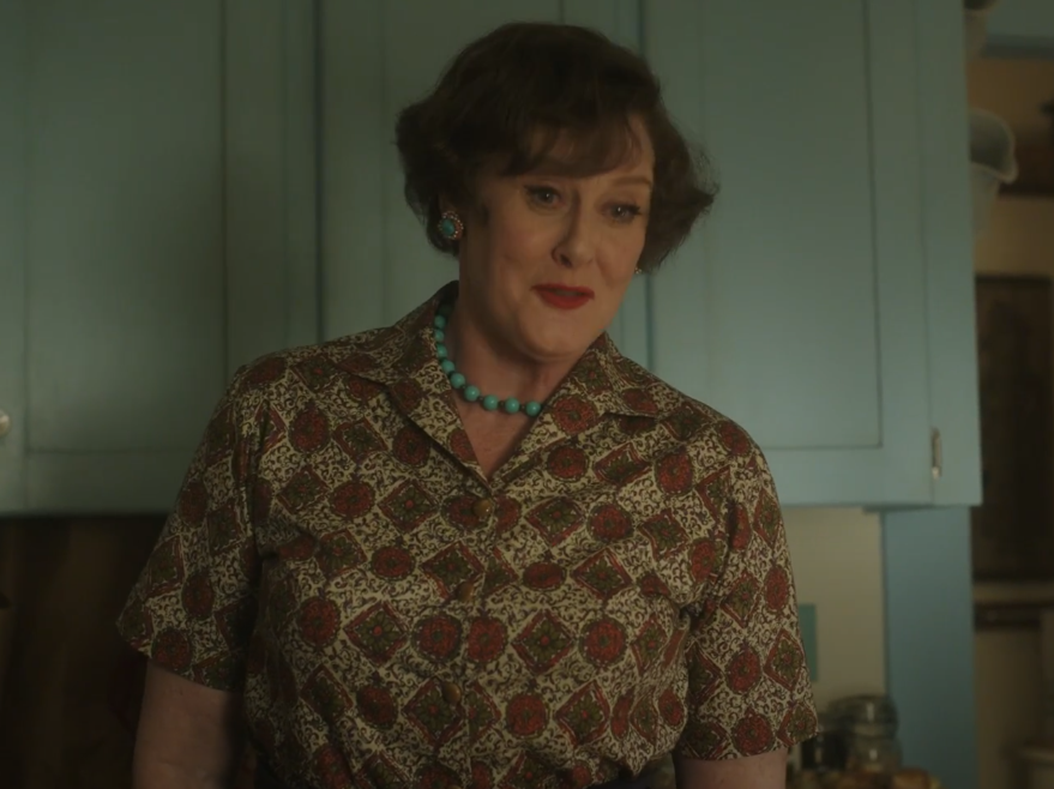 Screenshot of Sarah Lancashire in Julia (2022)