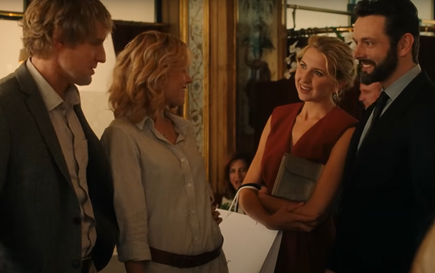 A screenshot of the movie Midnight In Paris