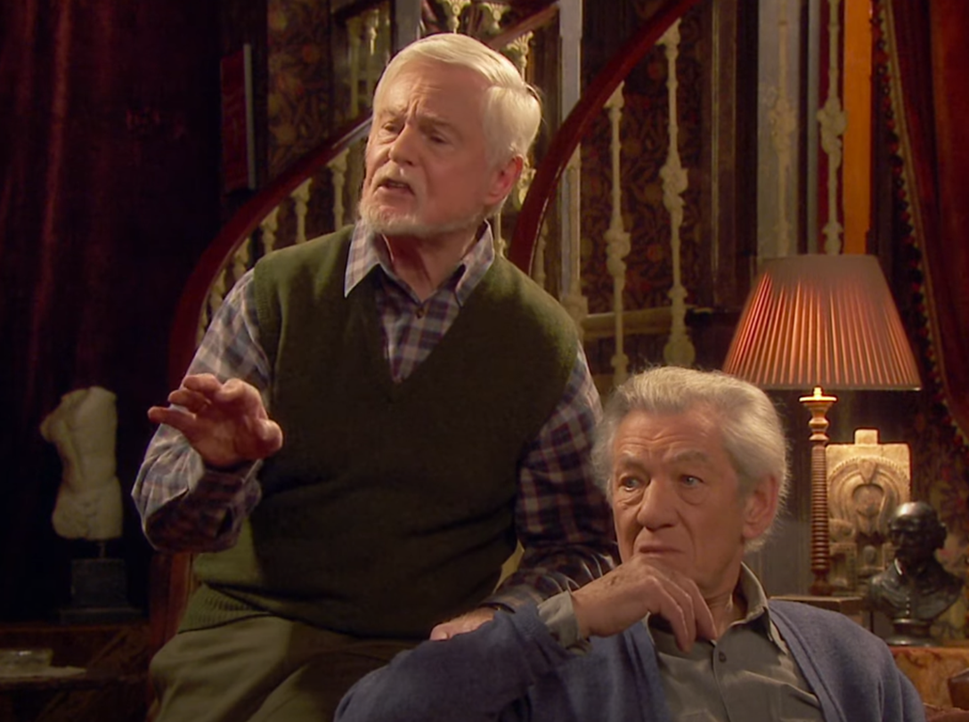 Screenshot of Derek Jacobi and Ian McKellen in Vicious (2013)