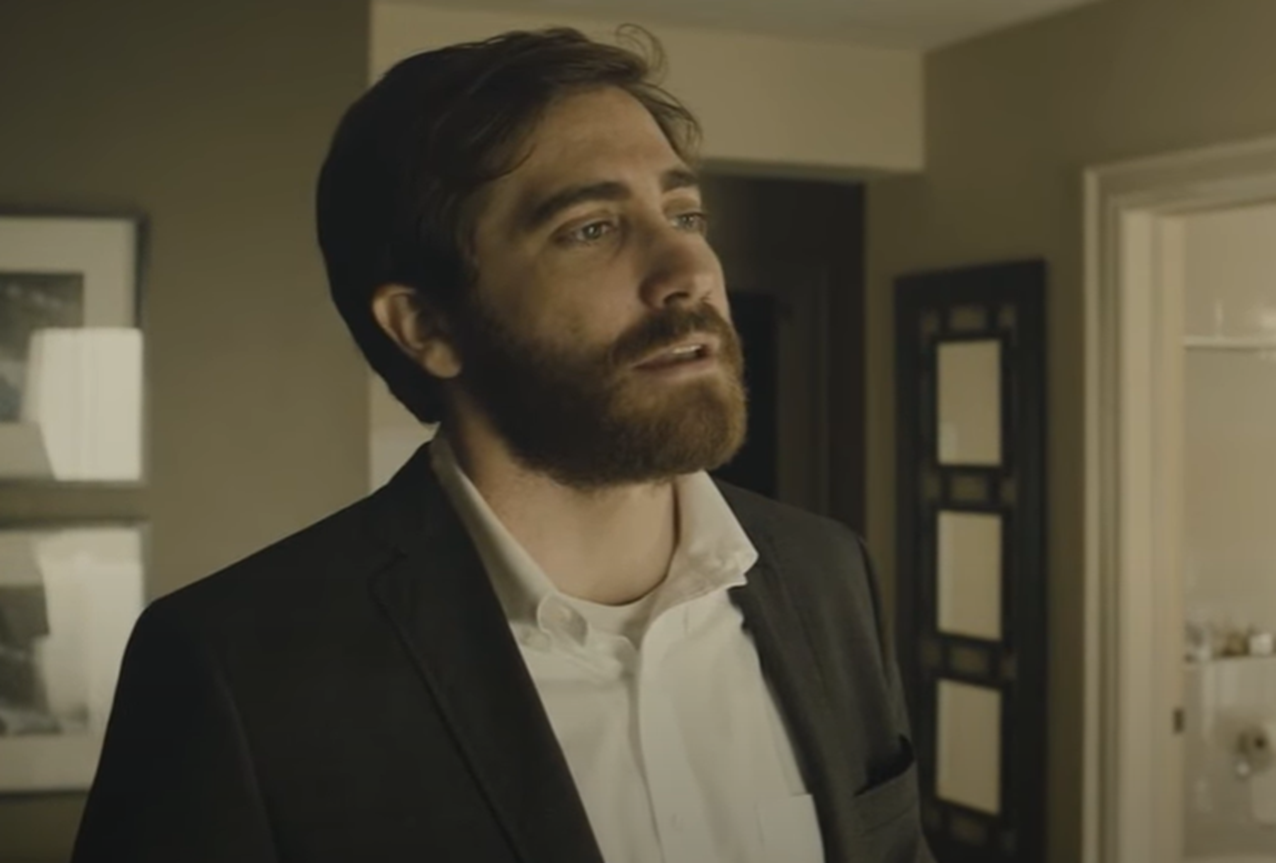 Screenshot of Jake Gyllenhaal in Enemy (2013)