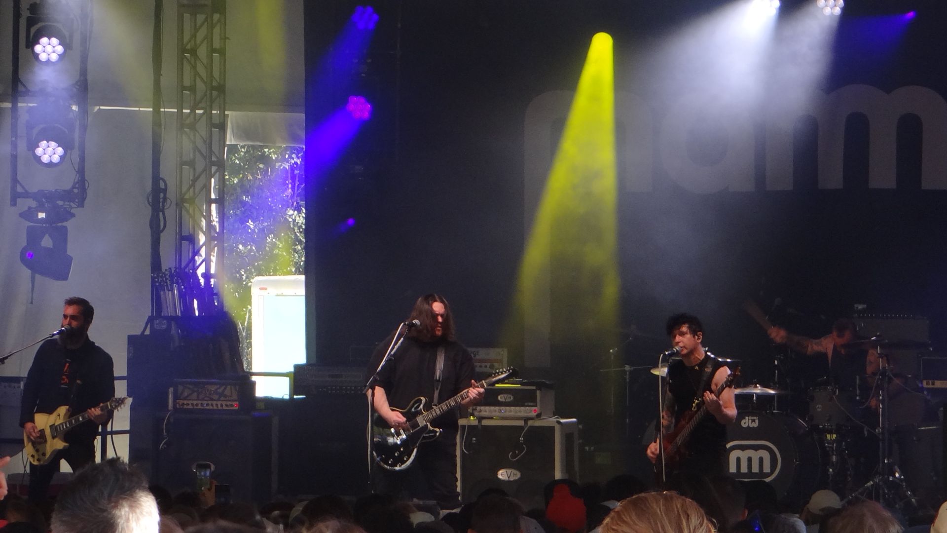 File:Mammoth WVH (51632004543).jpg