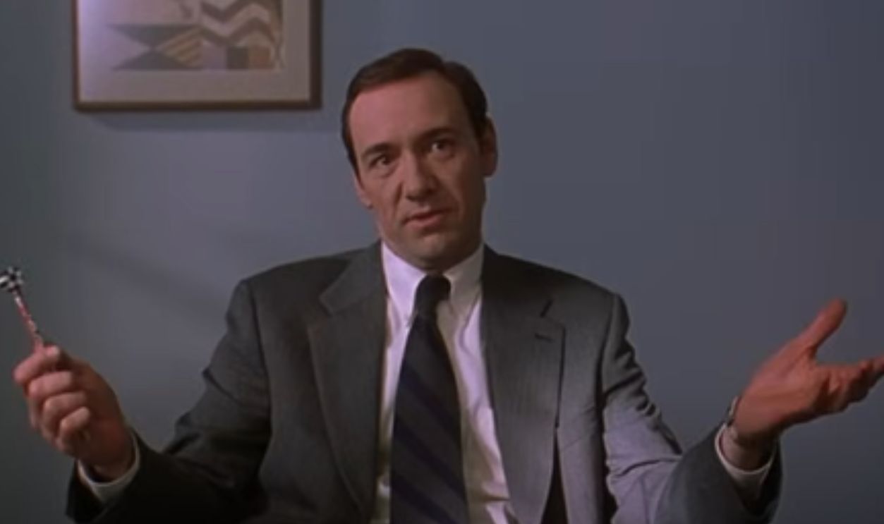 Screenshot from American Beauty (1999)