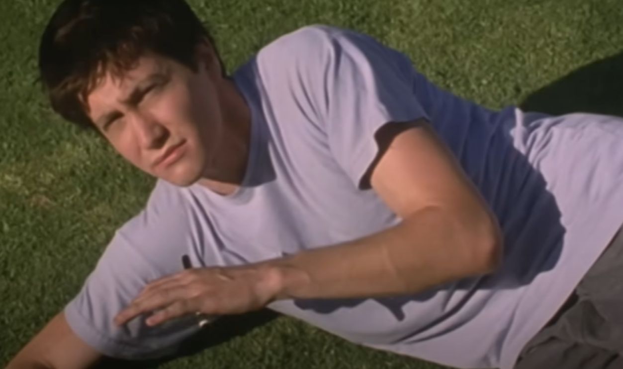 Screenshot from Donnie Darko (2001)