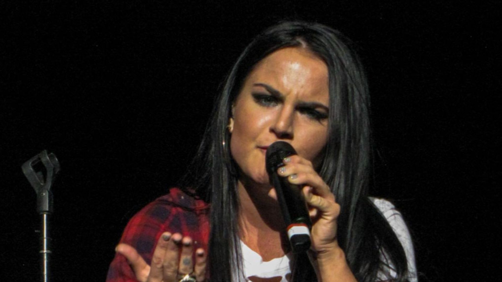 File:JoJo (23484904483).jpg