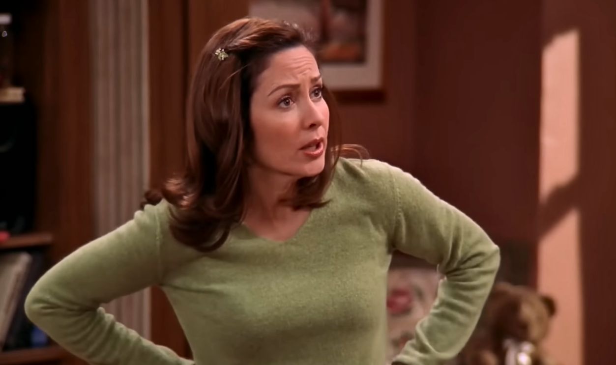 Screenshot from Everybody Loves Raymond (1996–2005)