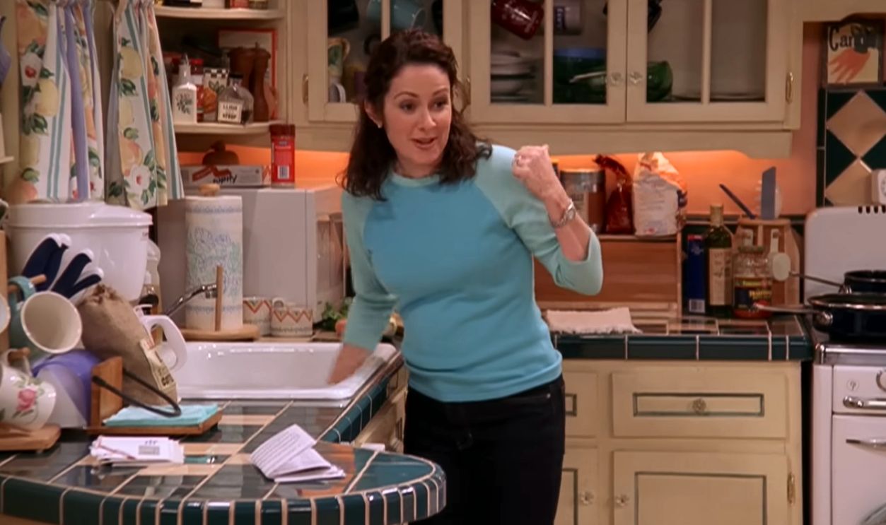 Screenshot from Everybody Loves Raymond (1996–2005)
