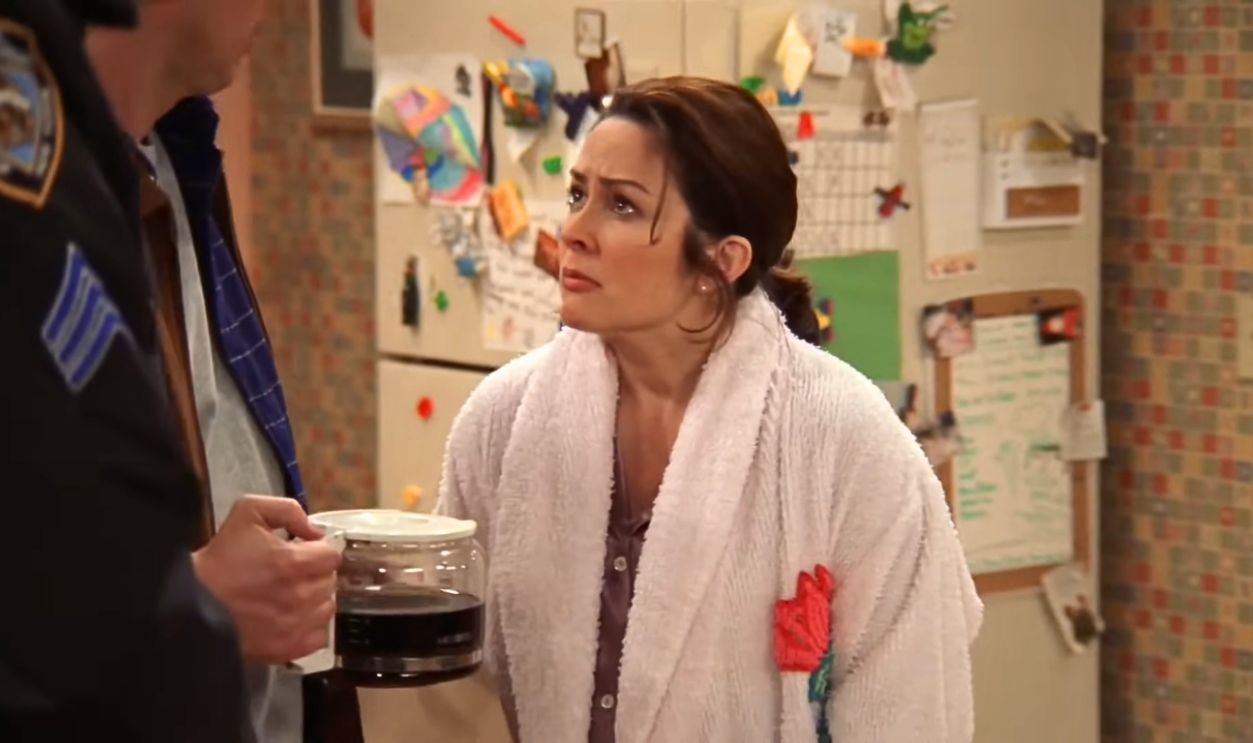 Screenshot from Everybody Loves Raymond (1996–2005)