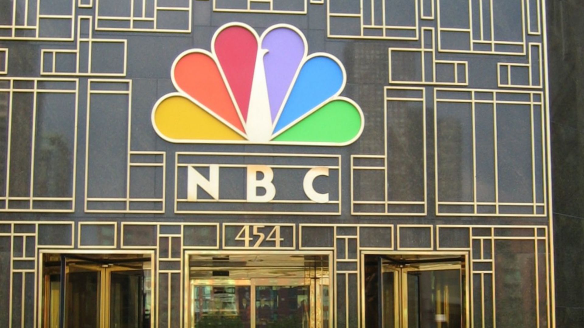 File:NBC Tower, Chicago.jpg