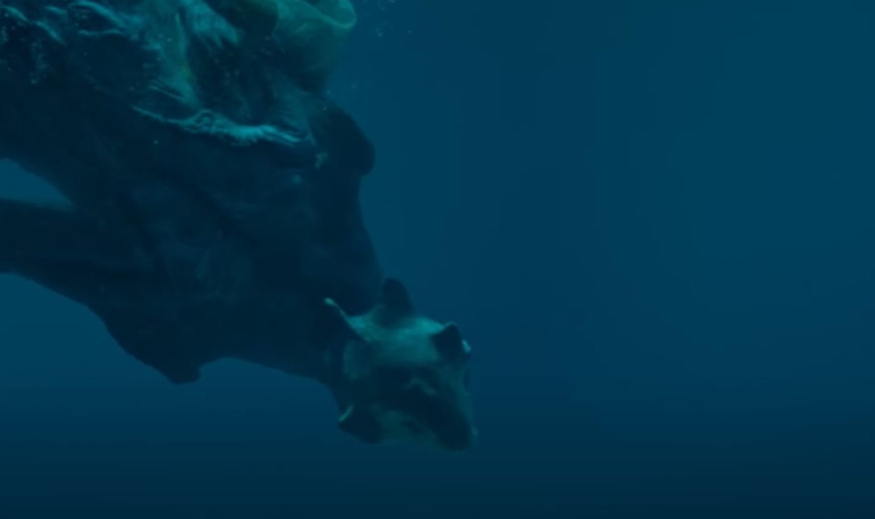 Screenshot from Sweetheart (2019)