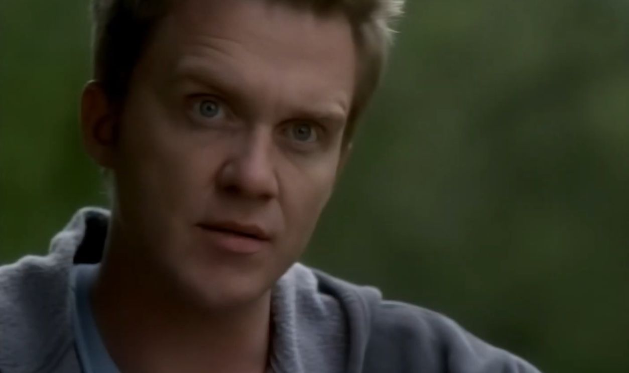 Screenshot from The Dead Zone (2002–2007)