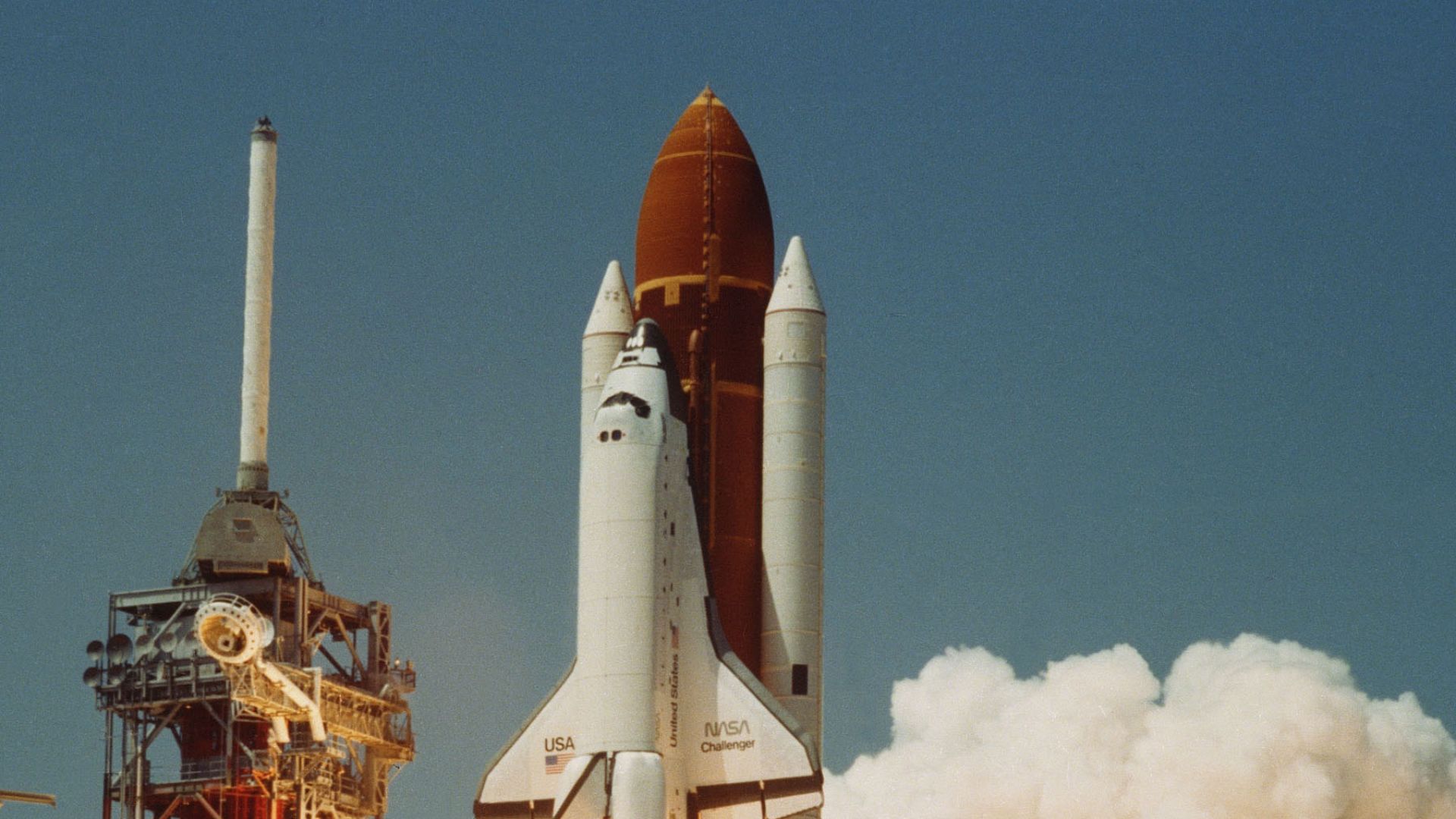 File:Space Shuttle Challenger (04-04-1983).JPEG