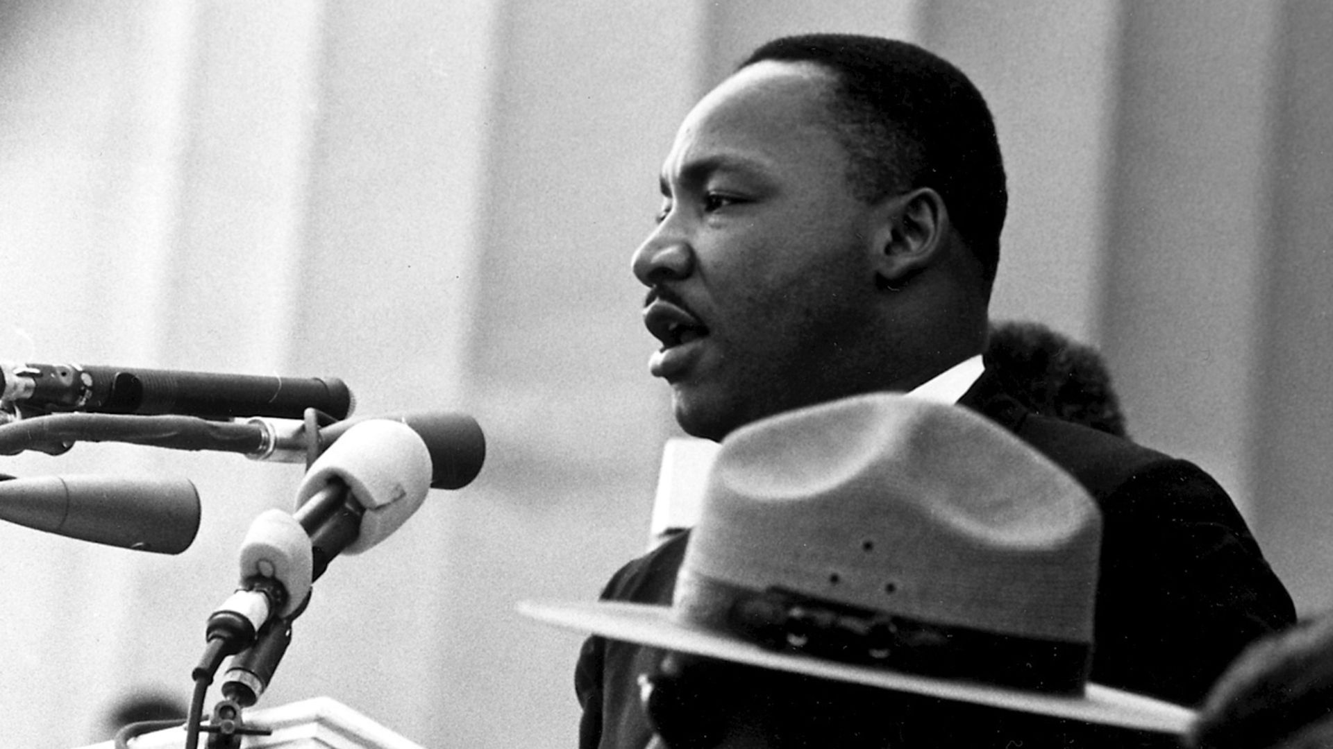 File:Martin Luther King - March on Washington (cropped).jpg