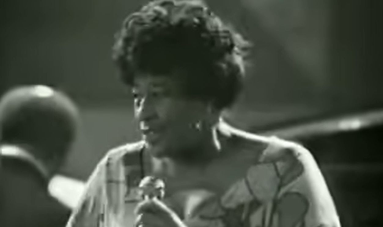 “Let’s Call the Whole Thing Off” (Ella Fitzgerald & Louis Armstrong)