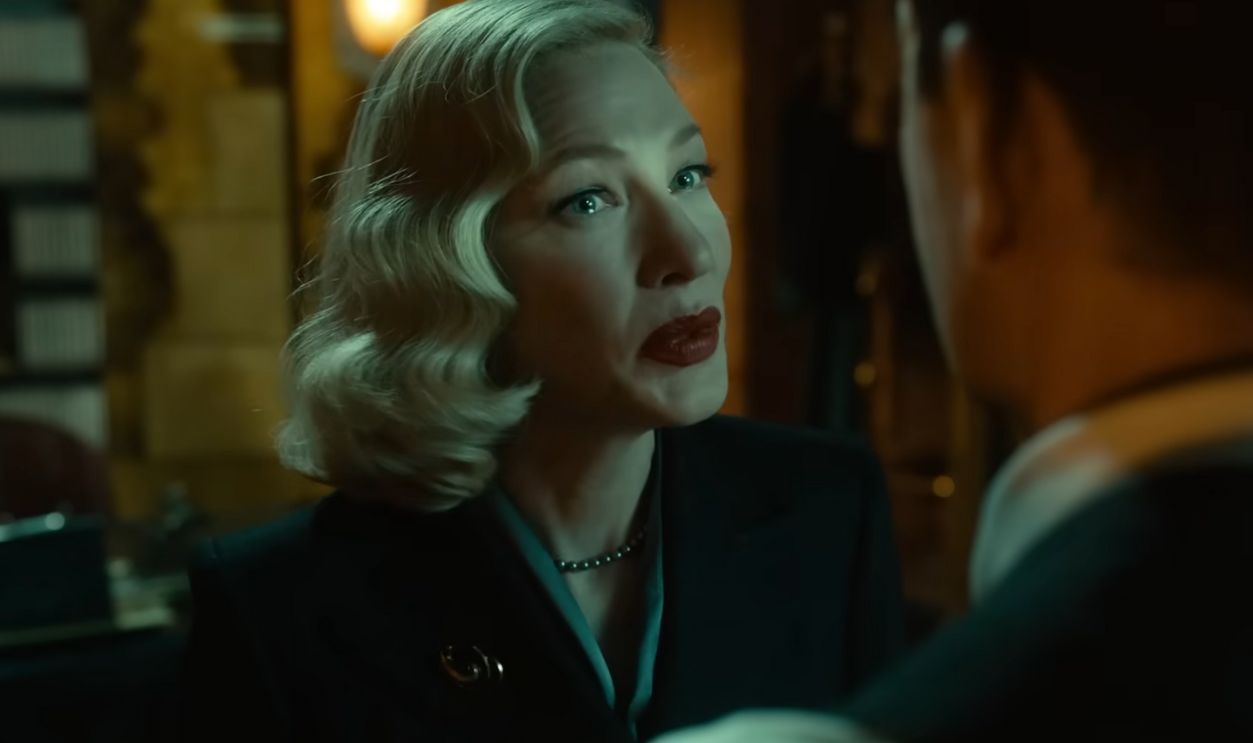 Screenshot from Nightmare Alley (2021)