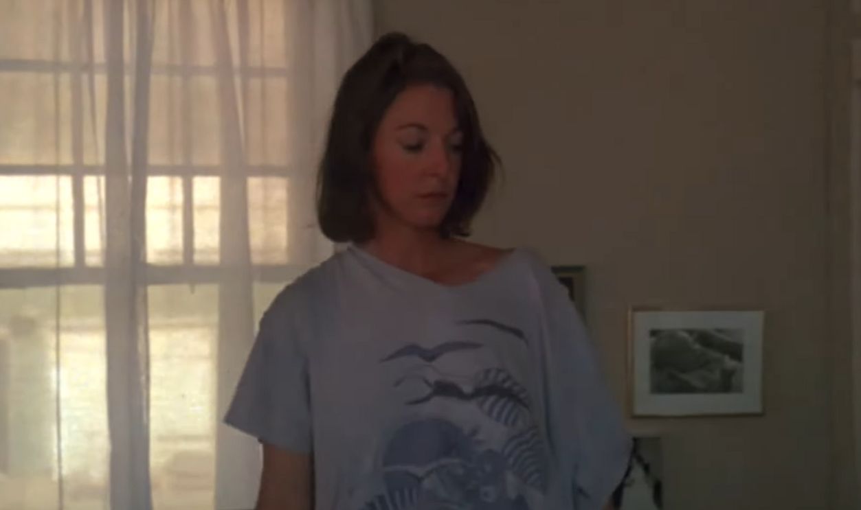 Screenshot from Testament (1983)