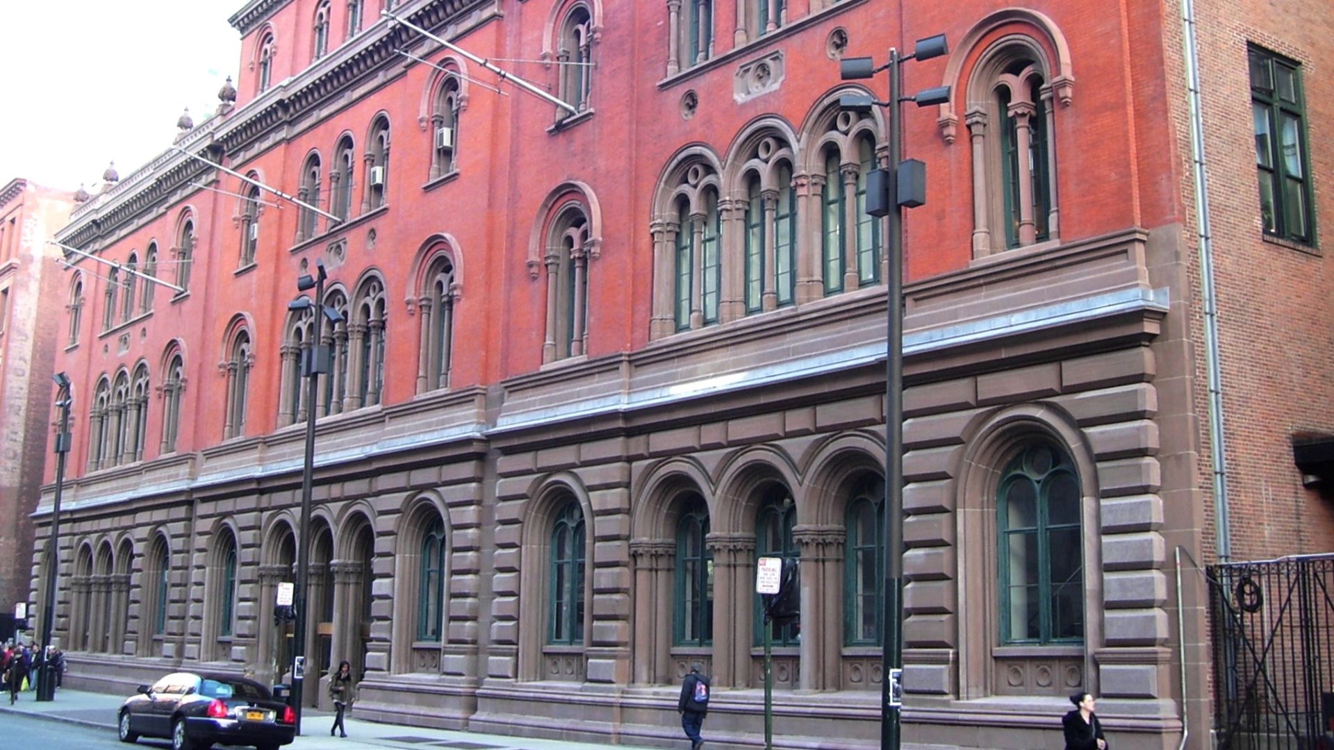 File:Public Theatre Astor Library Building from south.jpg