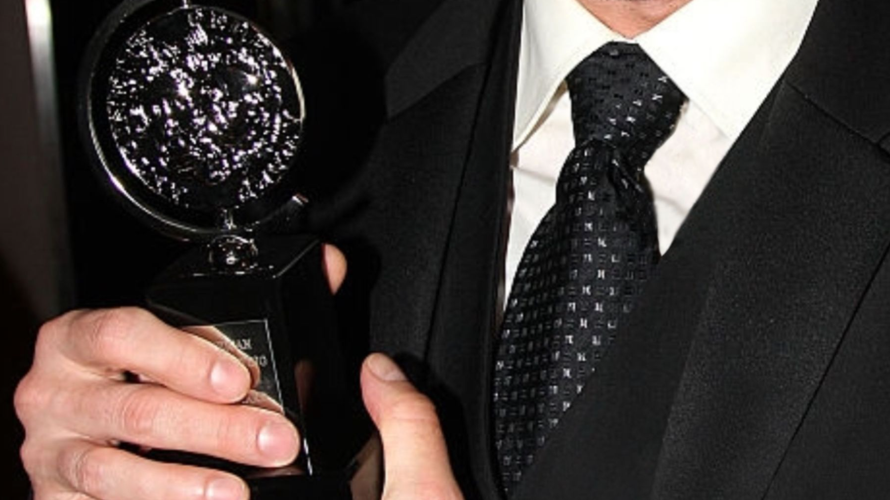 File:Paulo Szot receiving his Tony Award in 2008.jpg