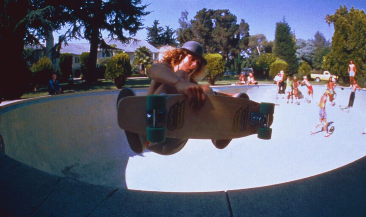 Screenshot from Dogtown and Z-Boys (2001)