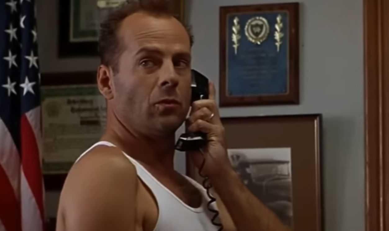 Screenshot from Die Hard with a Vengeance (1995)